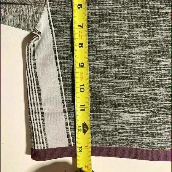 Athleta Impact Crop Tee Short Sleeve Heather Grey - Picture 8 of 8